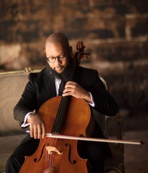 Ryan Murphy, San Antonio, Texas, USA. Cellist San Antonio Symphony.